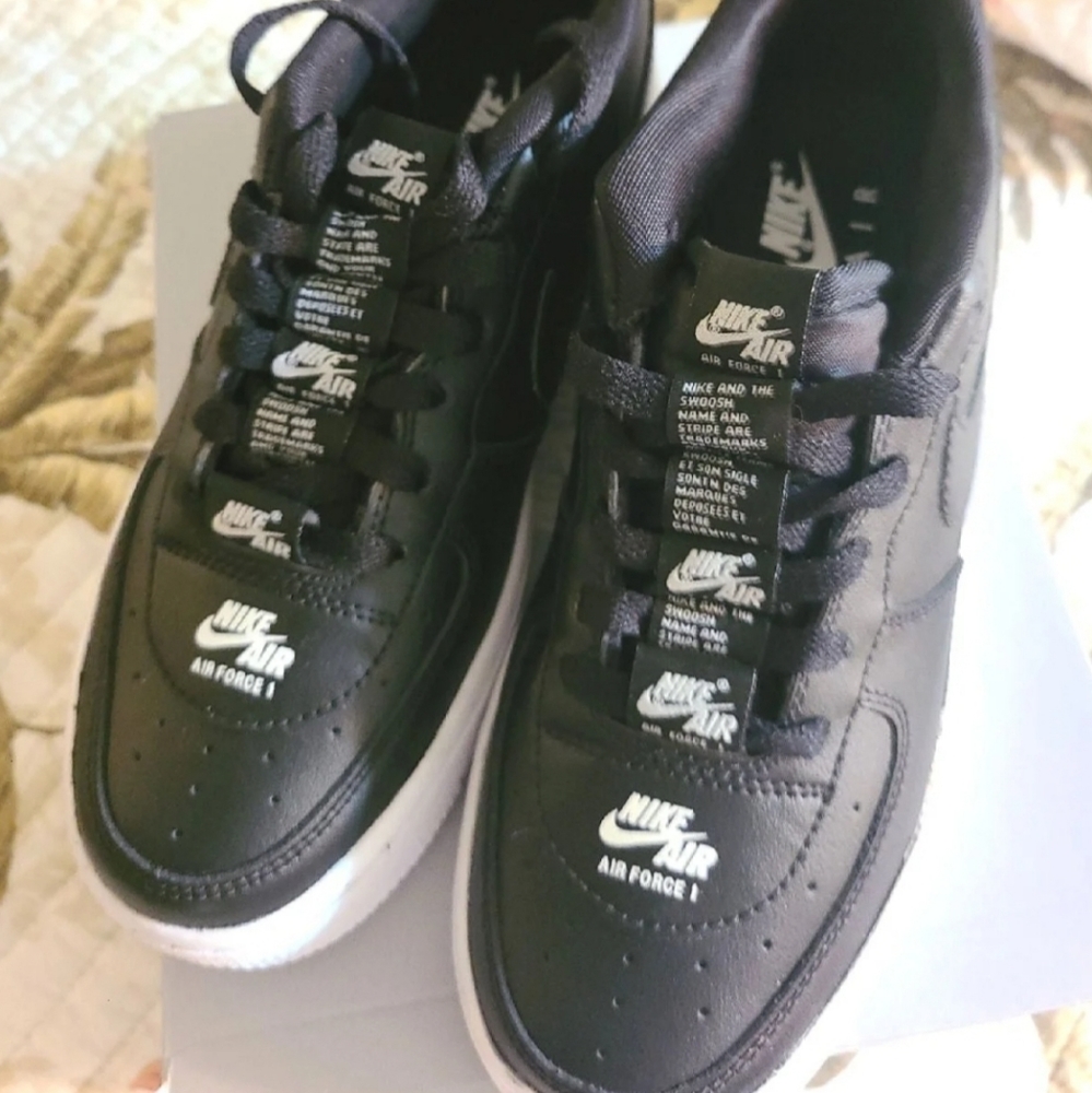 Nike Air Force 1 LV8 3 Shoes